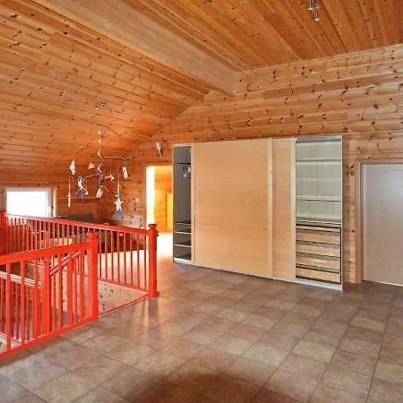 Six-bedroom In Сasa de vacaciones *