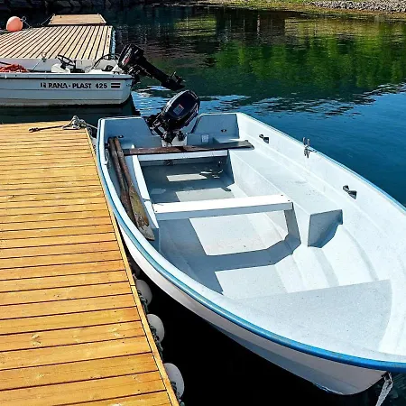 15 Person In Eidsvag-by Traum * Eidsvåg