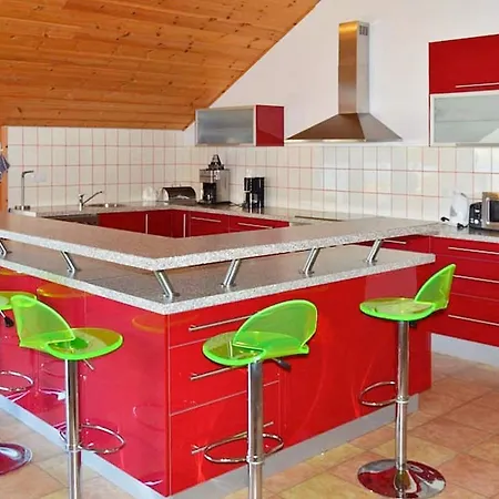Six-bedroom In
