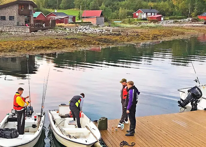 15 Person In Eidsvag-by Traum *