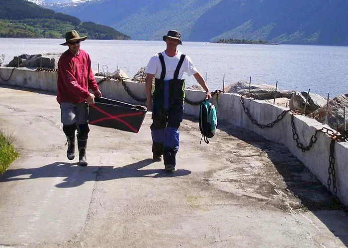 Casa de Férias 15 Person In Eidsvag-by Traum *