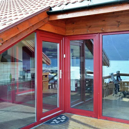 Prázdninový dům 15 Person In Eidsvag-by Traum