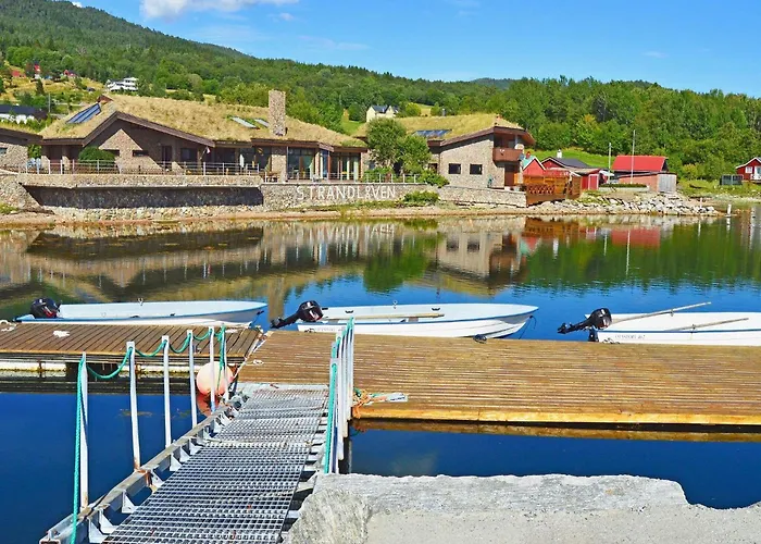 Dom wakacyjny 15 Person In Eidsvag-by Traum Eidsvåg